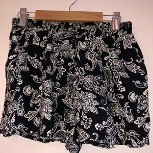 Forever 21 boho shorts with pockets